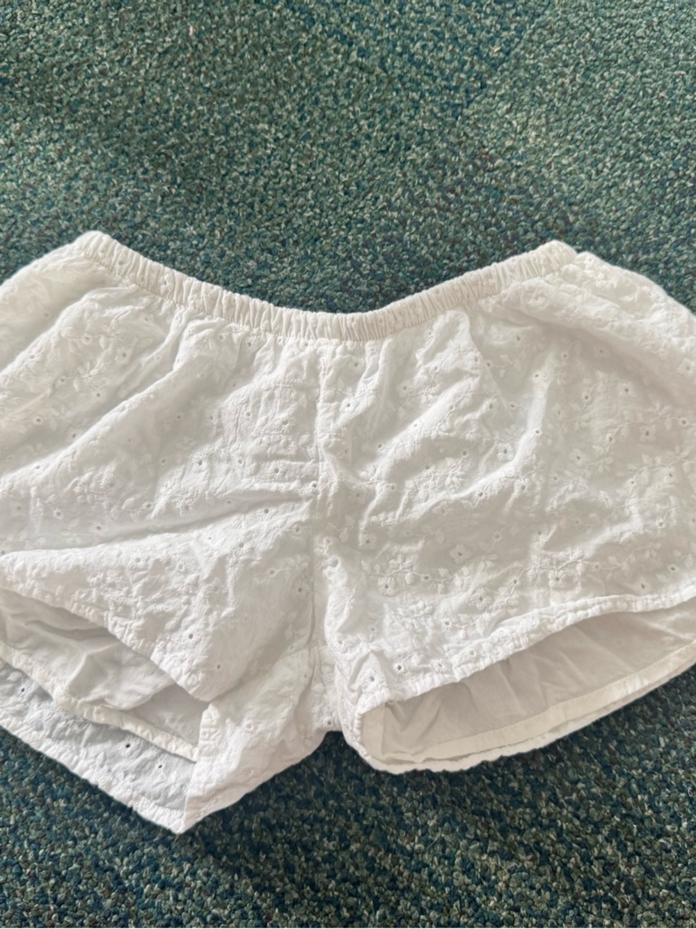 Brandy Melville White Eyelet Elastic Waist Shorts